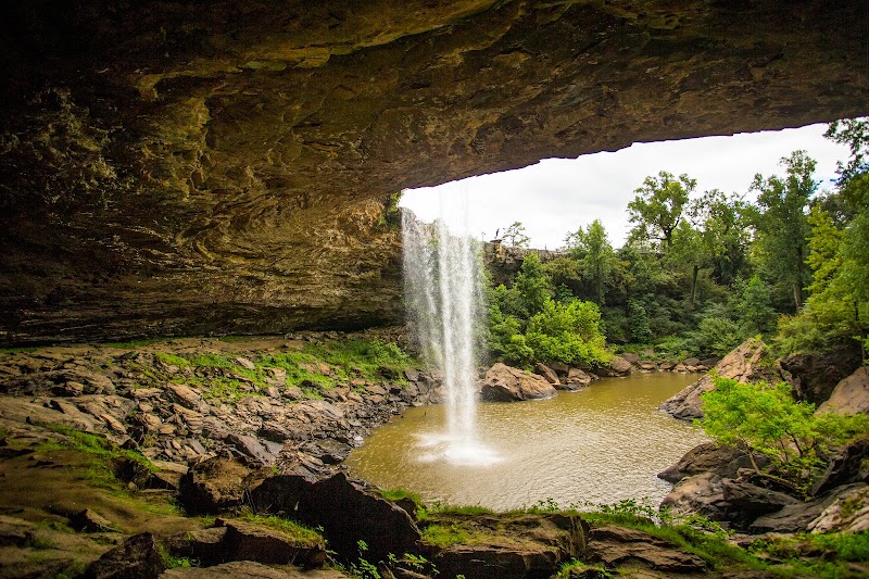 Noccalula Falls Park & Campground