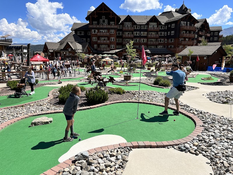 Mini Golf on Peak 8