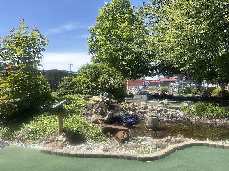 Putt'n Around