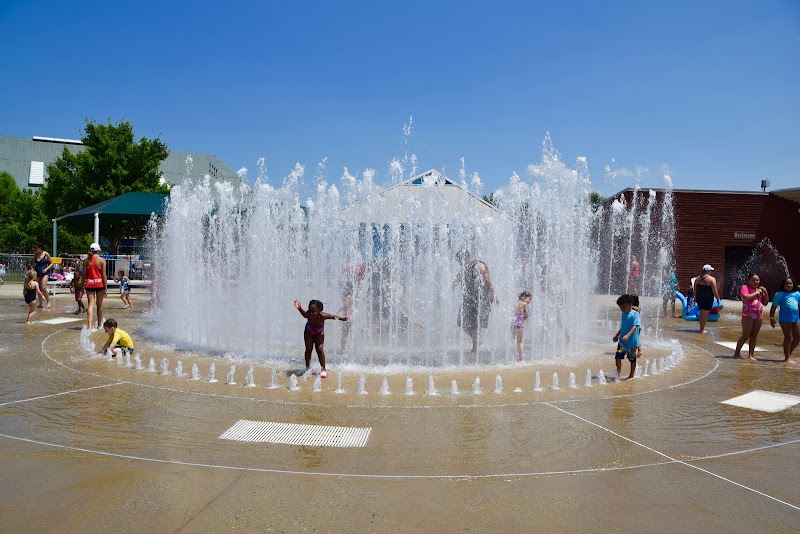 South Germantown Splash Park and Mini Golf