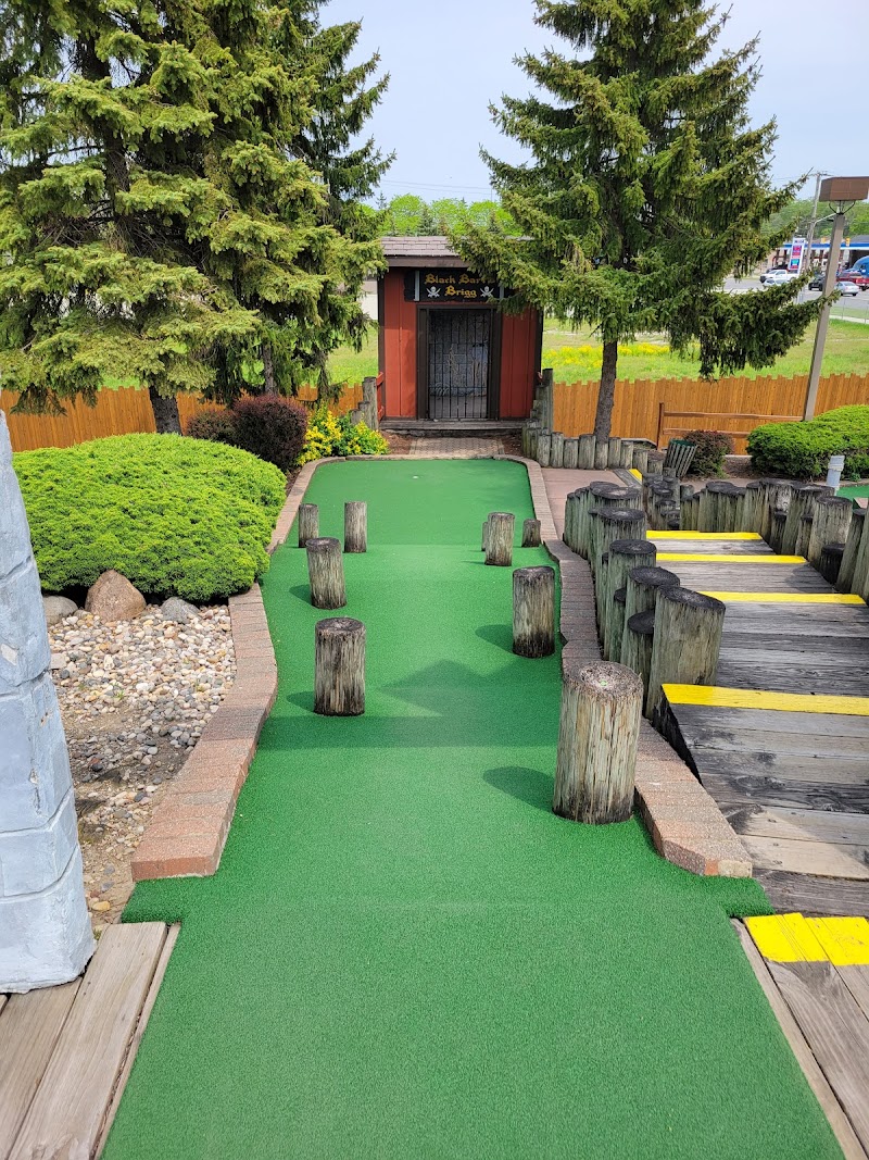 Pirate's Point Adventure Golf