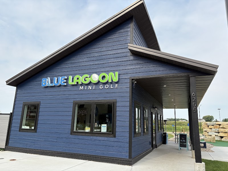 Blue Lagoon Mini Golf