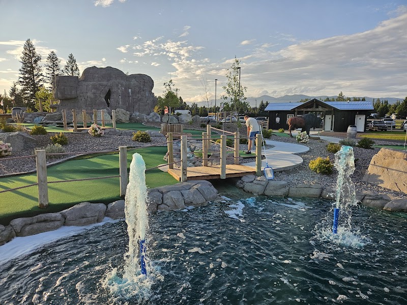 Mini Mountain Mini Golf