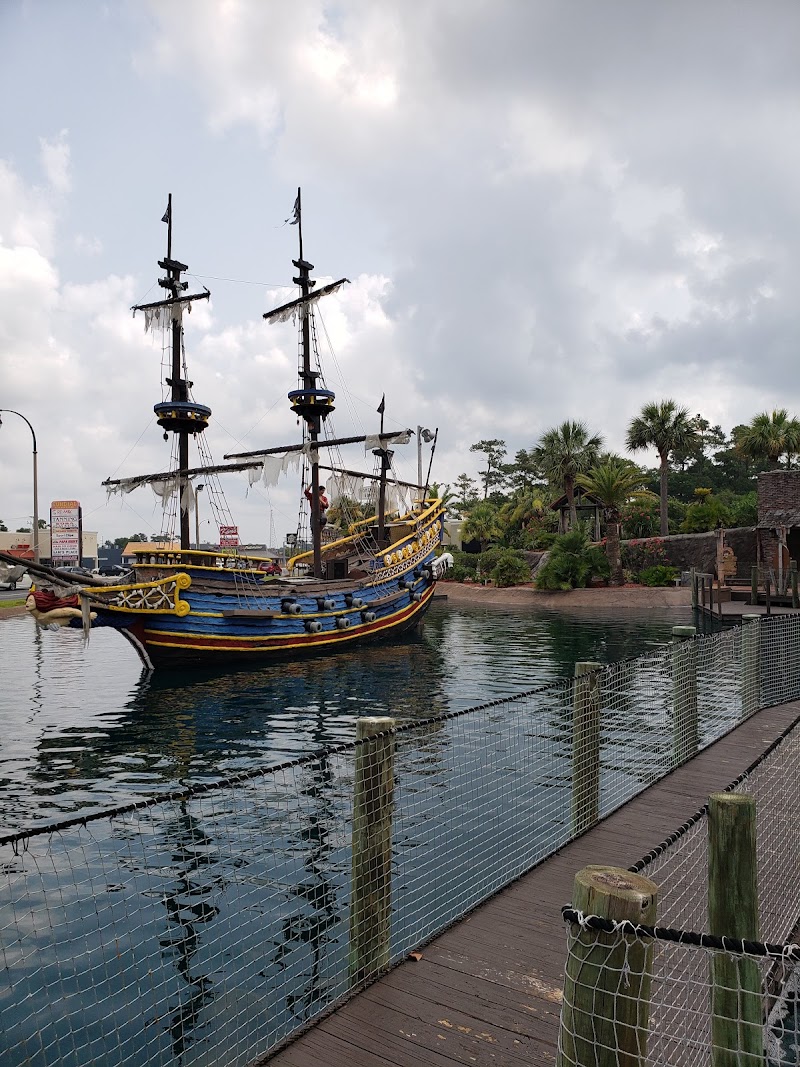 Mutiny Bay Miniature Golf