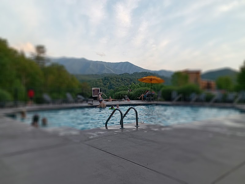 Bearly Par Mini-Golf at Bluegreen Vacations MountainLoft Resort