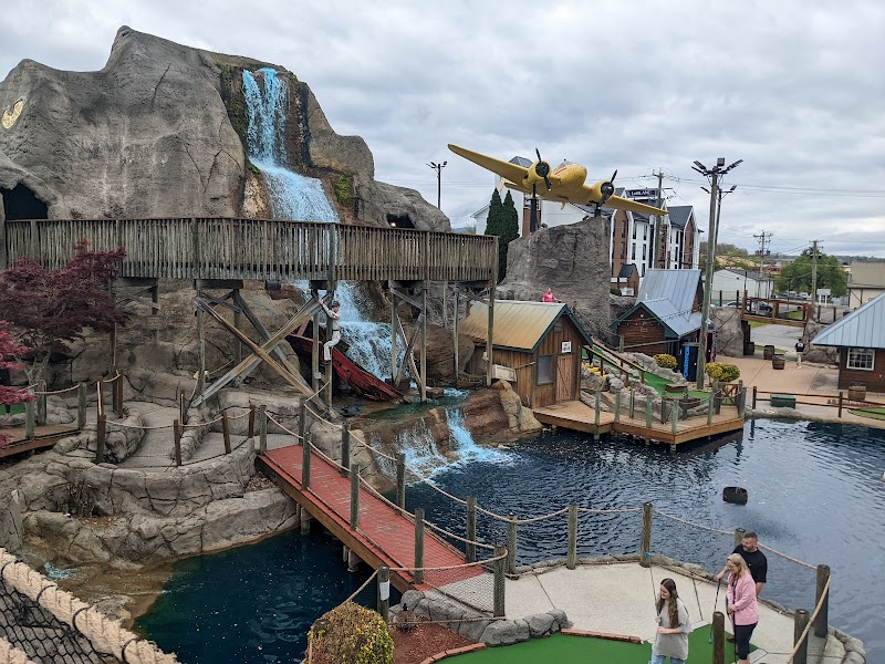 Professor Hacker’s Lost Treasure Golf