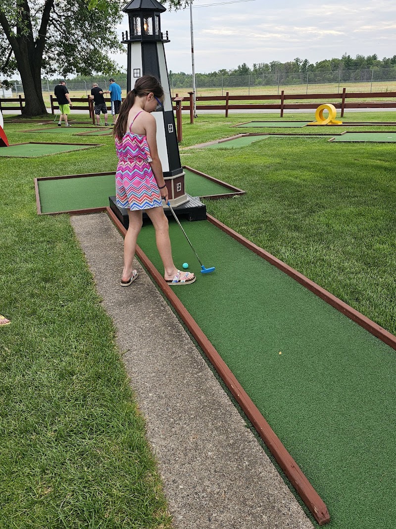 Newman's 1st Street Miniature Golf