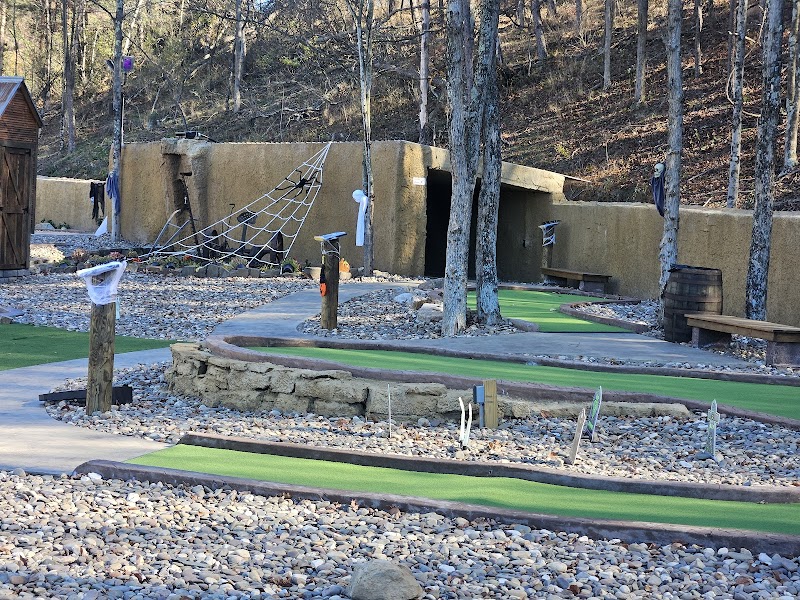 Putters Pike Mini Golf